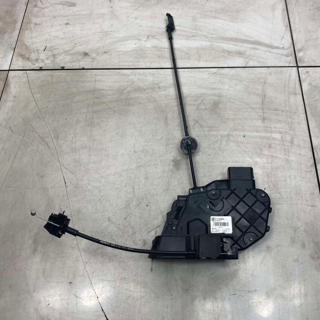 фото №1, Замок дверь правый задняя v70 iii xc70 iii s80 ii xc60 i