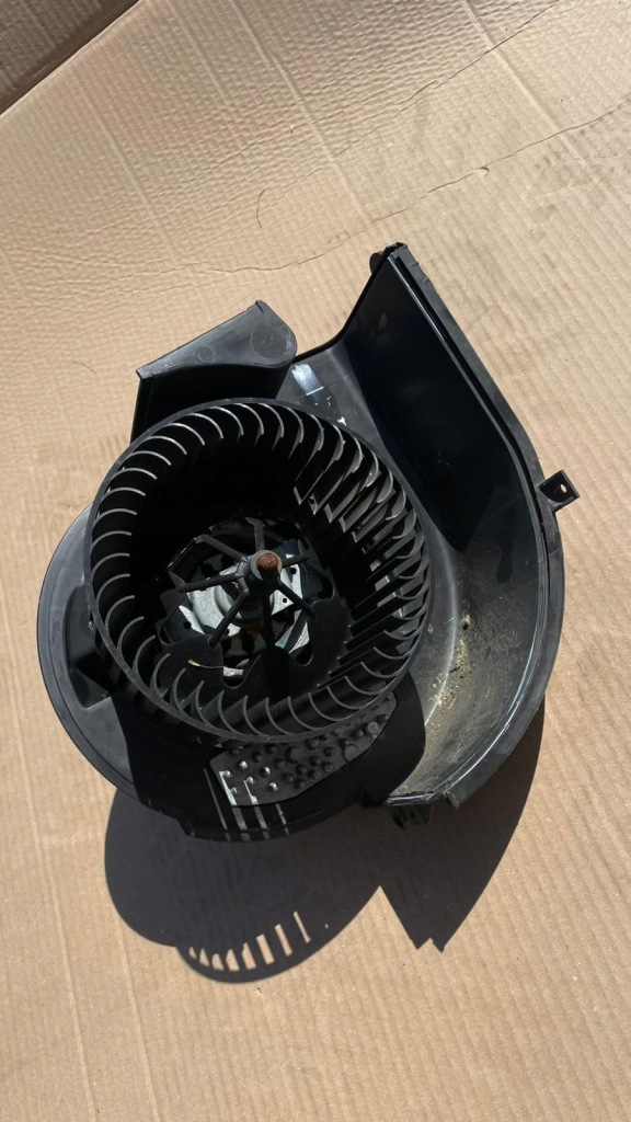 фото №1, Воздуходувка обдув отопителя bmw x5 f15 9276112