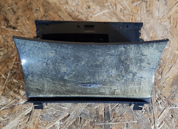 фото №1, Пепельница drewno mercedes w211 гарантия