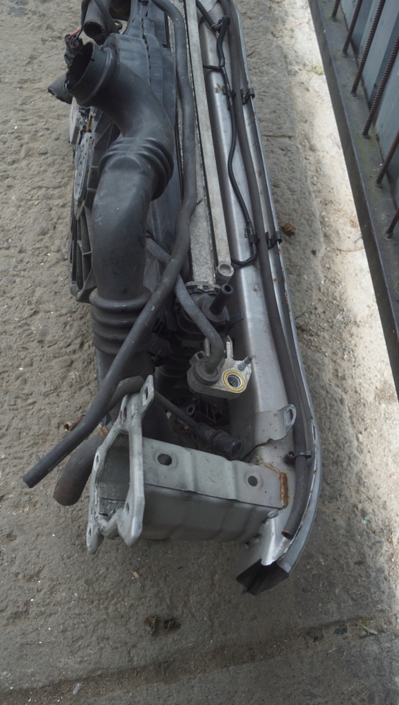 фото №11, Pas передній радіатор volvo c30 2.0 d