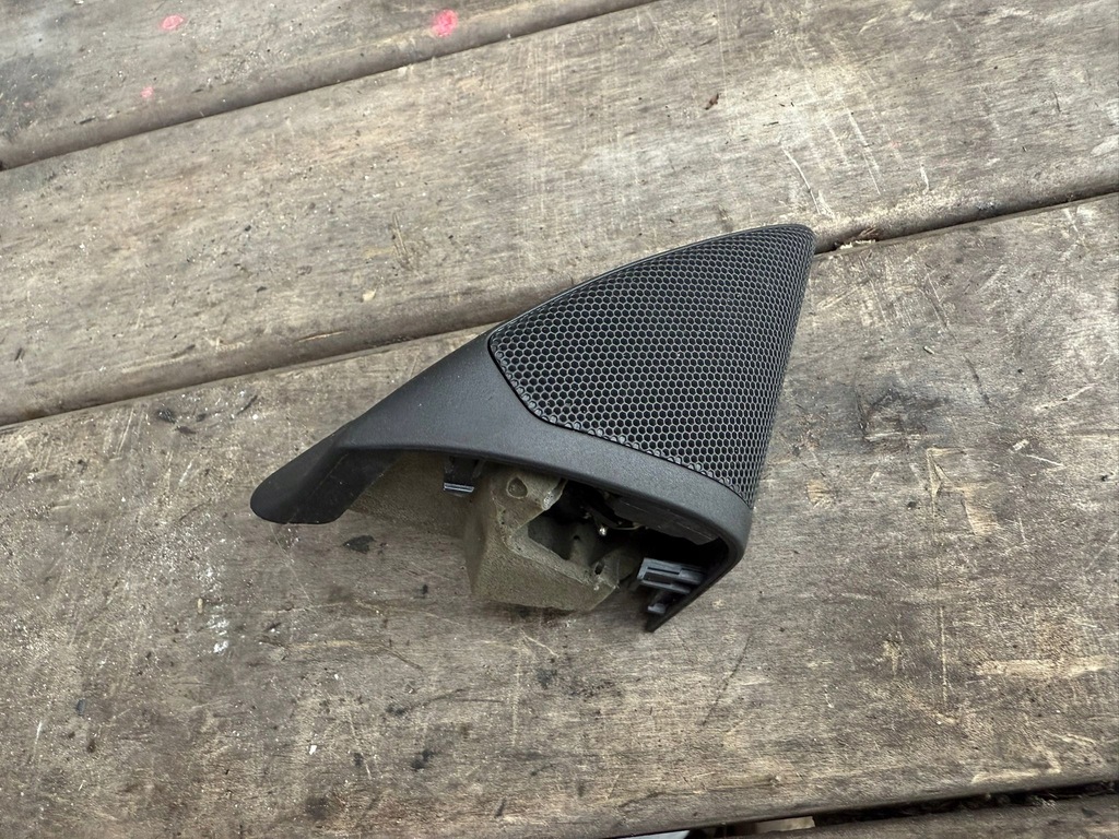 фото №1, Opel insignia защита заглушка зеркало правая динамик 13240950