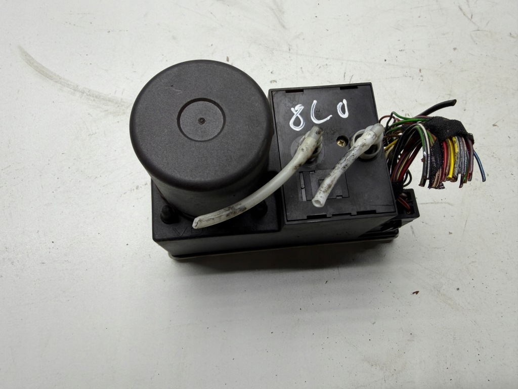 фото №1, Помпа замка центрального 8l0862257 audi