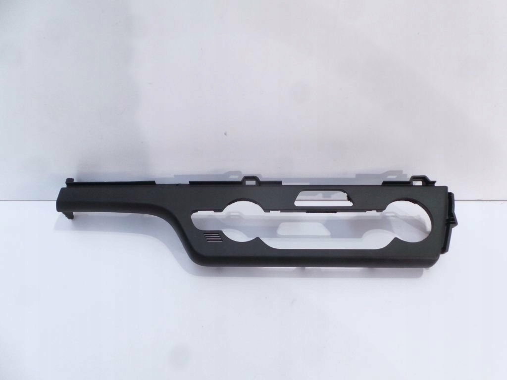 фото №1, Kia niro 2019 рамка панель управление europa