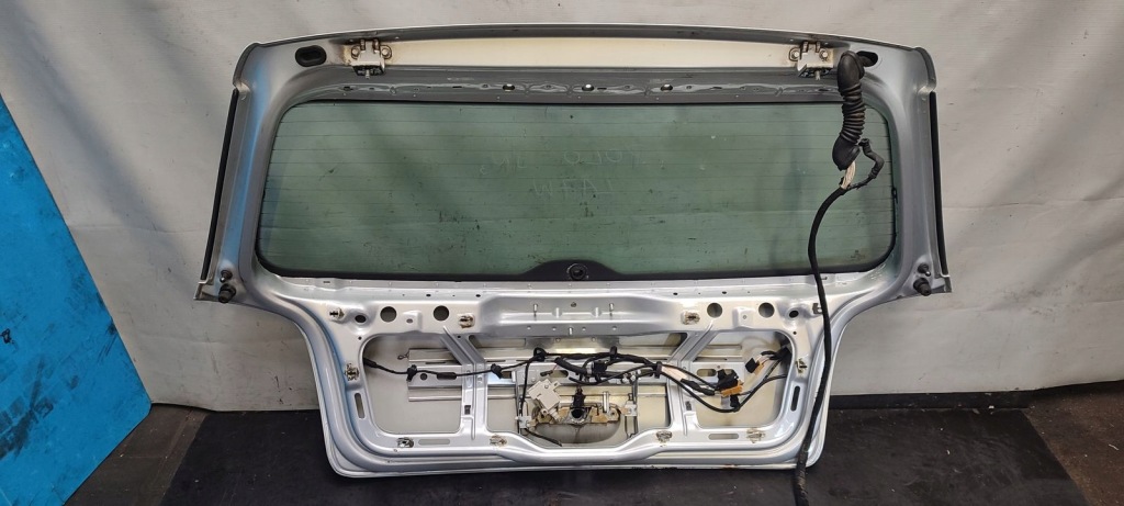 фото №10, Крышка багажника багажника vw polo 9n lift 5d la7w