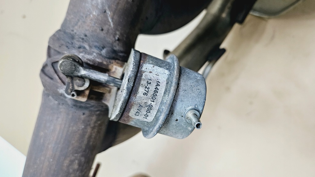 фото №9, Глушитель выхлоп aston martin vanquish