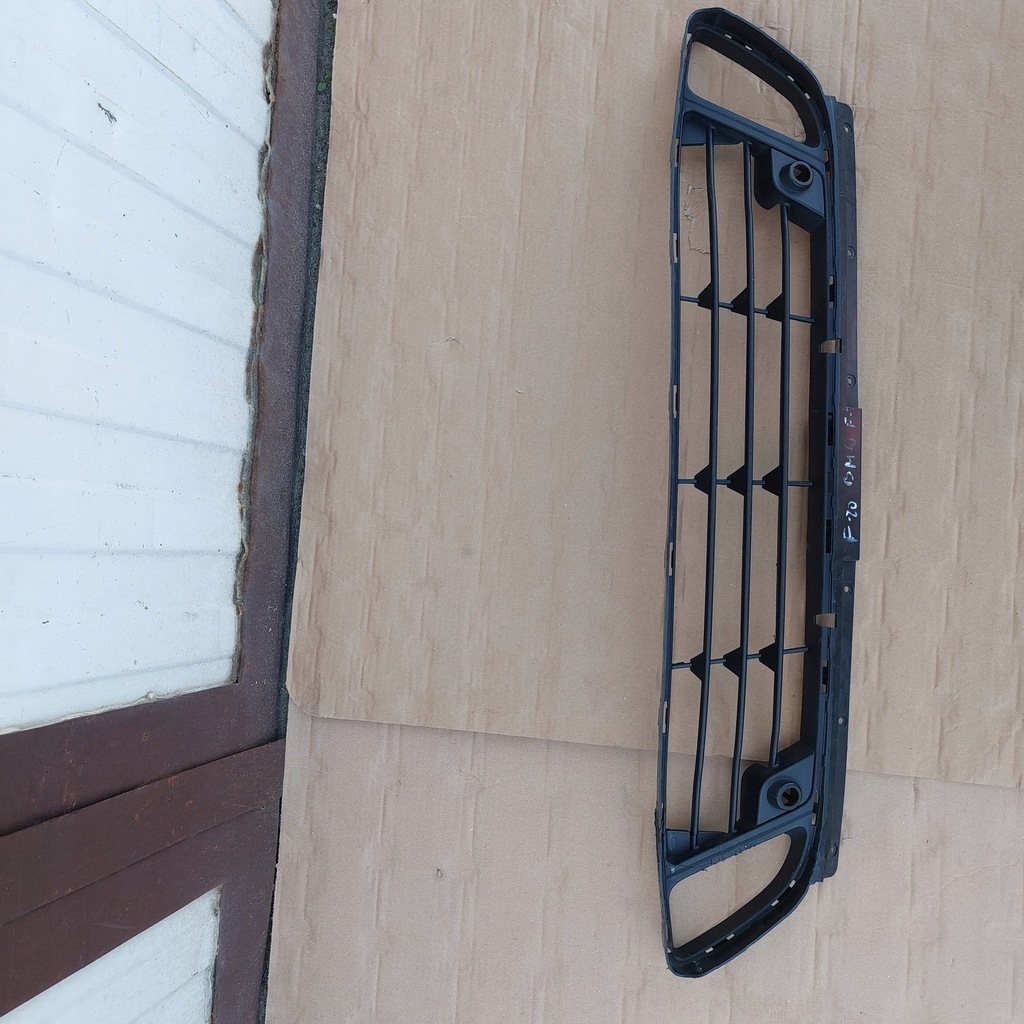 фото №1, Bmw 2 f45 f46 2014-2021 rok решітка бампера 51117347109