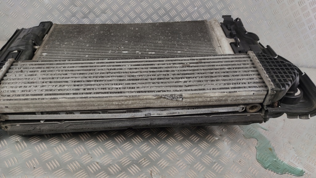 Радиатор комплект радиатор вентилятор volvo v60 2013-2018 1,6 t3 t4 s60 2 с Разборки