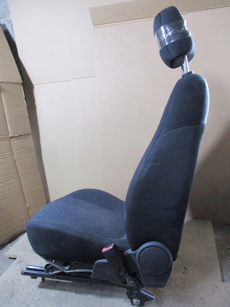 фото №11, Сиденье правый перед fiat grande punto