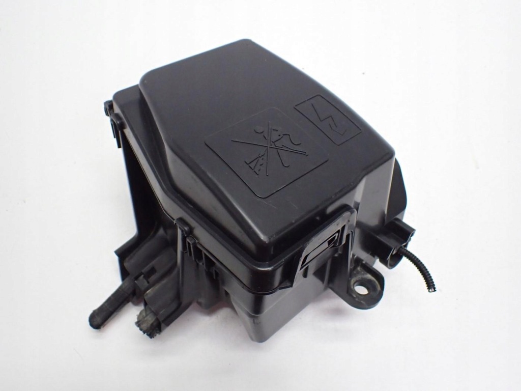 Купить Корпус коробка предохранителей 243809584r renault captur 15r