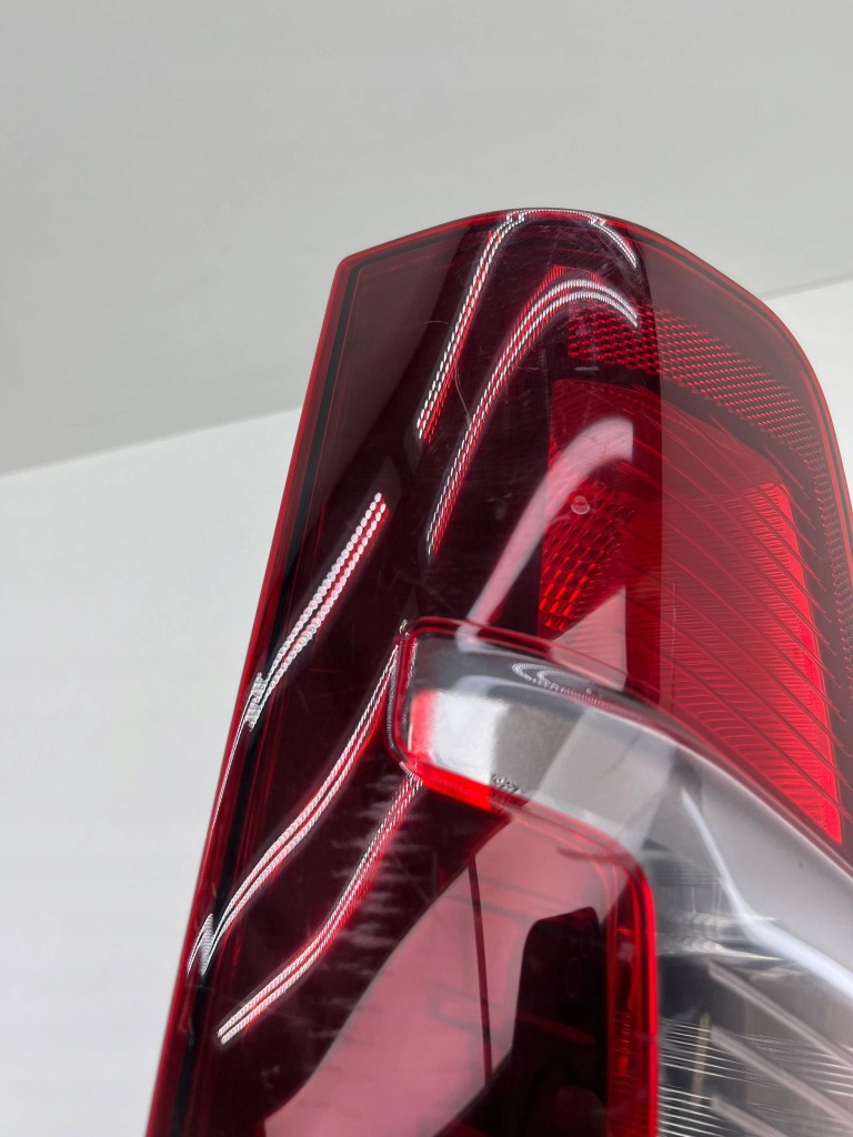 фото №10, Citroen berlingo iv лампа левая задняя 9819235880