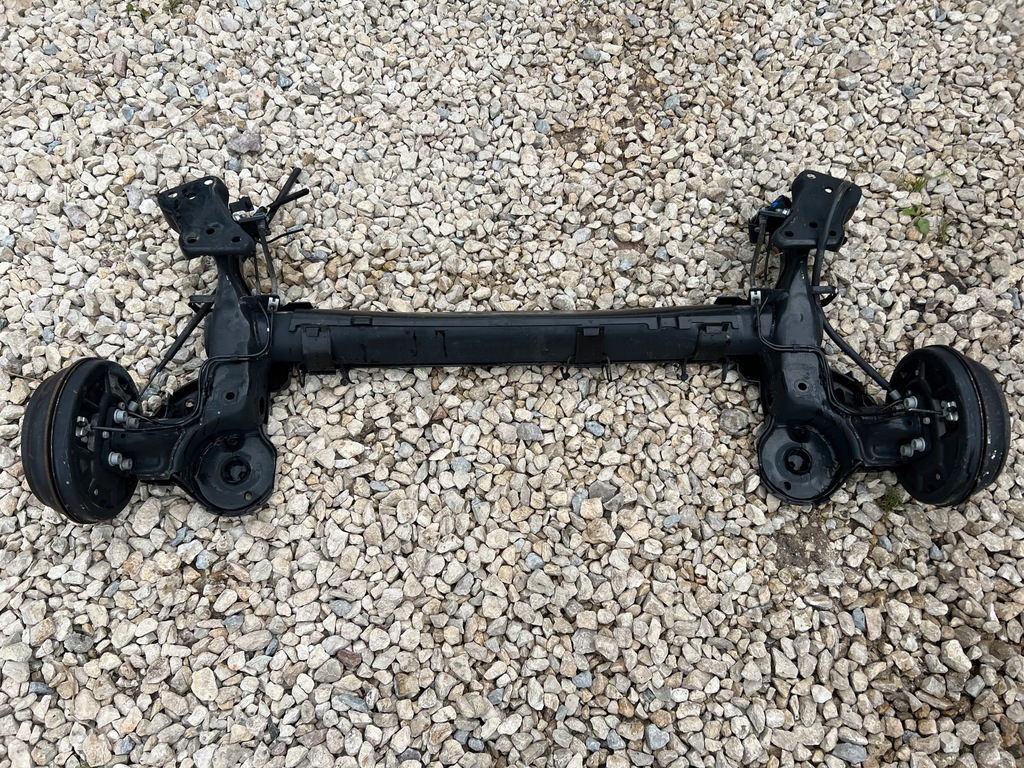 фото №1, Citroen c3 picasso 207 балка os задняя задняя тормозные барабаны