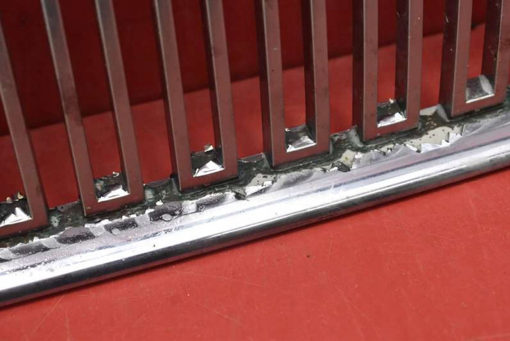 фото №7, Решётка радиатора решётка радиатора хром 08678680 volvo v50 03-11