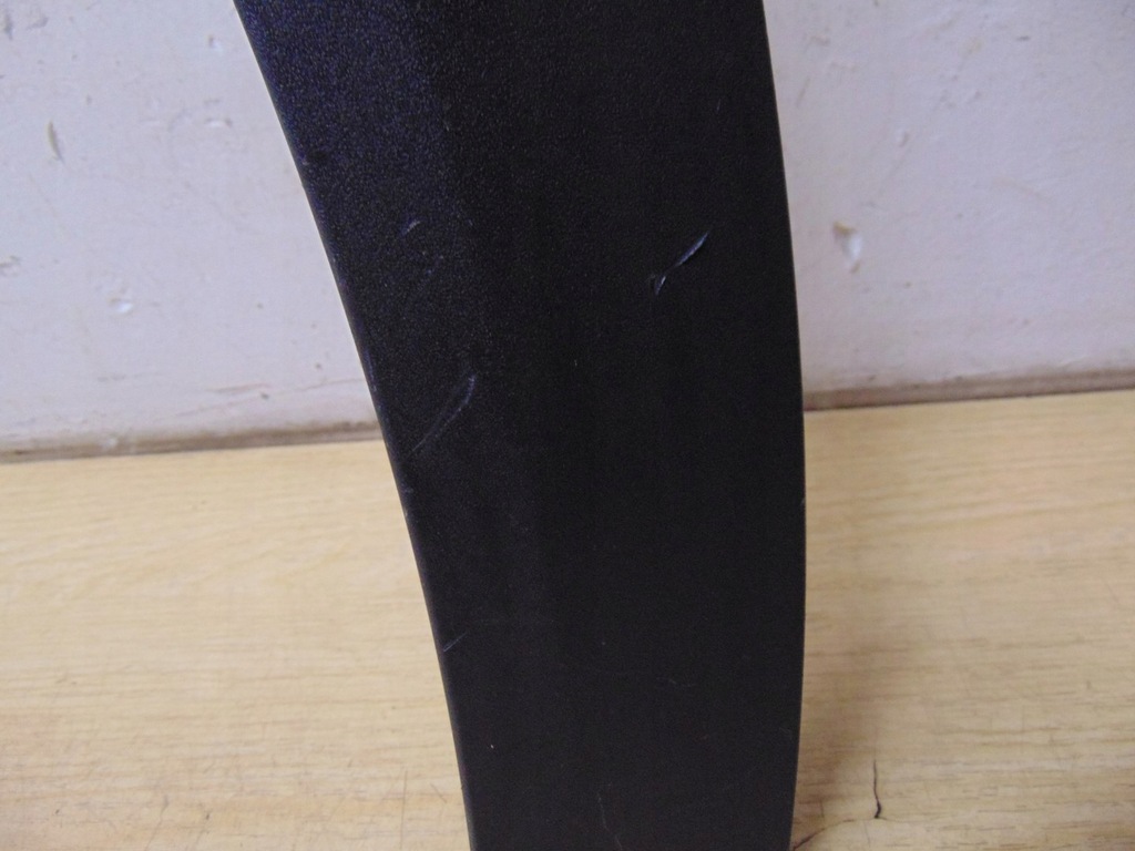 фото №9, Молдинг накладка крыла правый перед audi e-tron 4ke 4ke853713