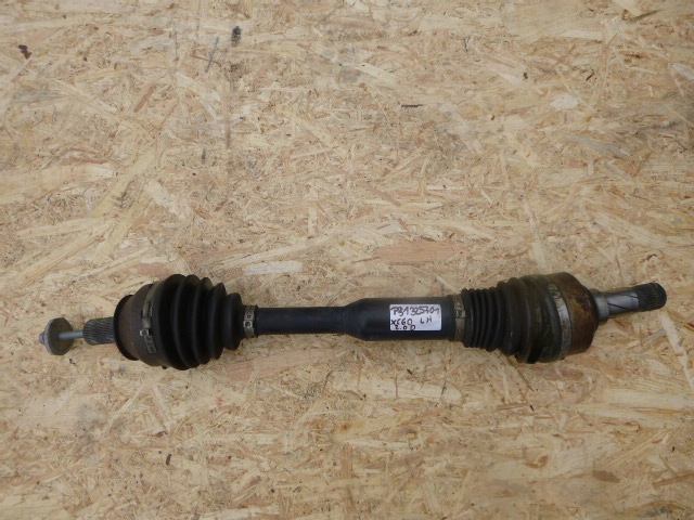 Купить Volvo xc60 2.0 d4 приводной вал левая 31325701