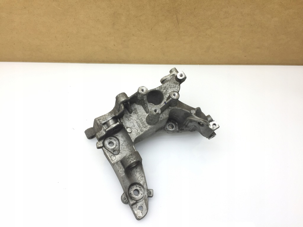 фото №1, Peugeot 508 i 1.6 e-hdi кронштейн кронштейн генератора