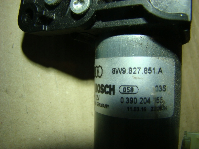 фото №5, Механизм шторка багажника audi a4 b9 8w9863560