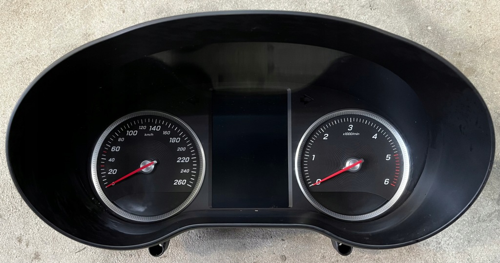 фото №1, Mercedes c-klasa w205 14r.licznik a2059008815