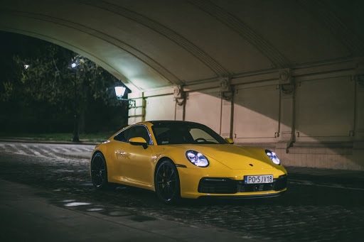 фото №1, Бампер задняя задний porsche 911 992 новый orginał