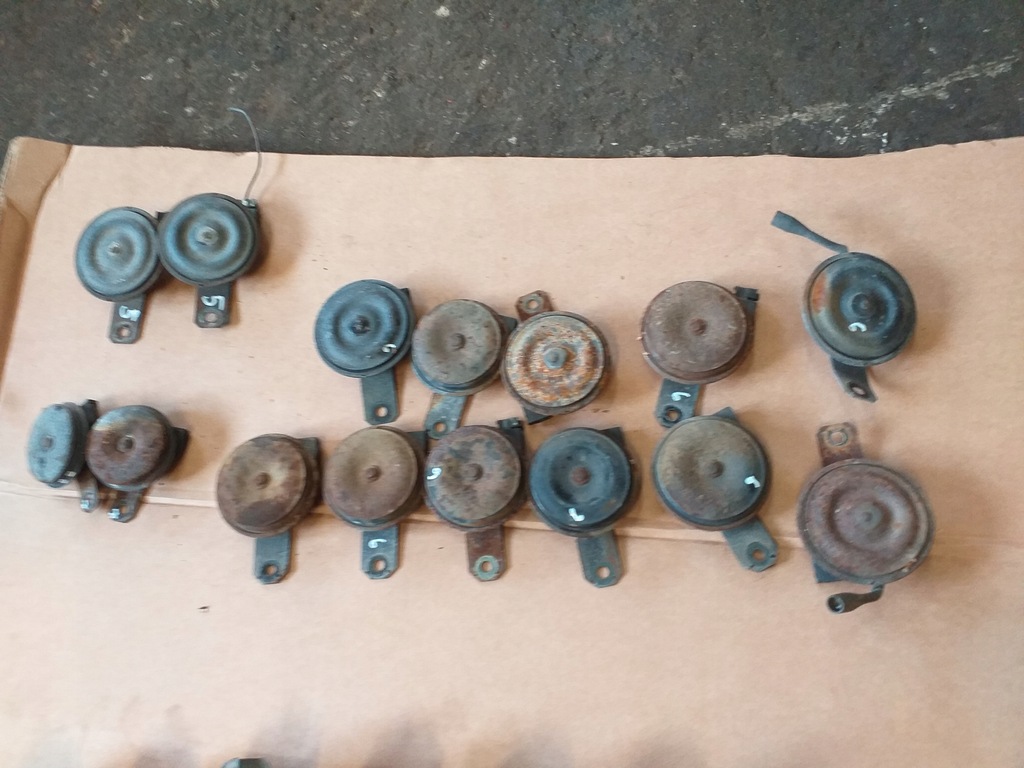 фото №1, Toyota celica v vi клаксон сигнал