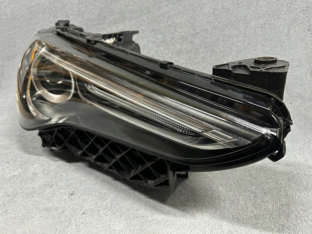 фото №3, Лампа alfa romeo stelvio ксенон led права usa комплектна оригінал