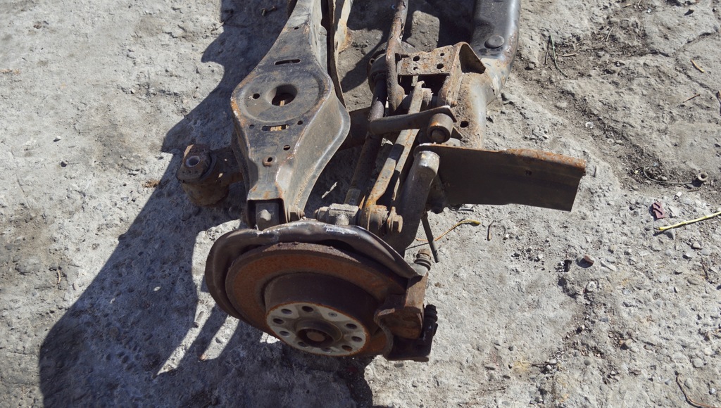 фото №9, Балка підрамник підвіска задня vw tiguan 5n 5n0505235l