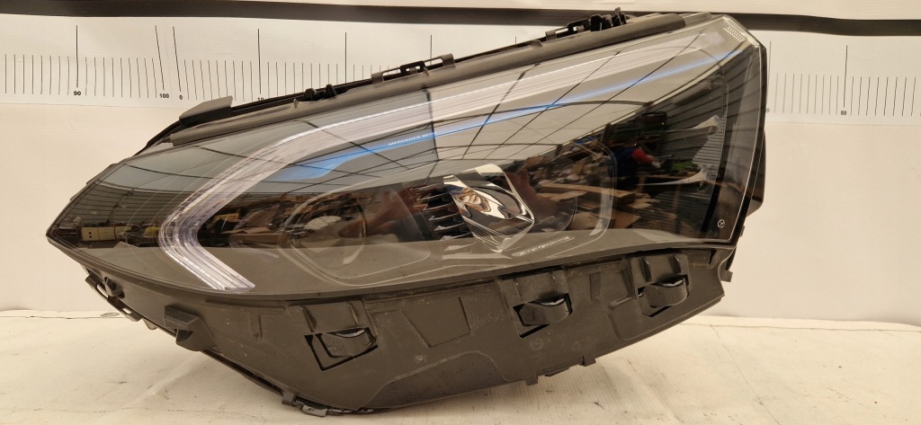 Купити Mercedes eqa eqb 243 full led лампа передня права