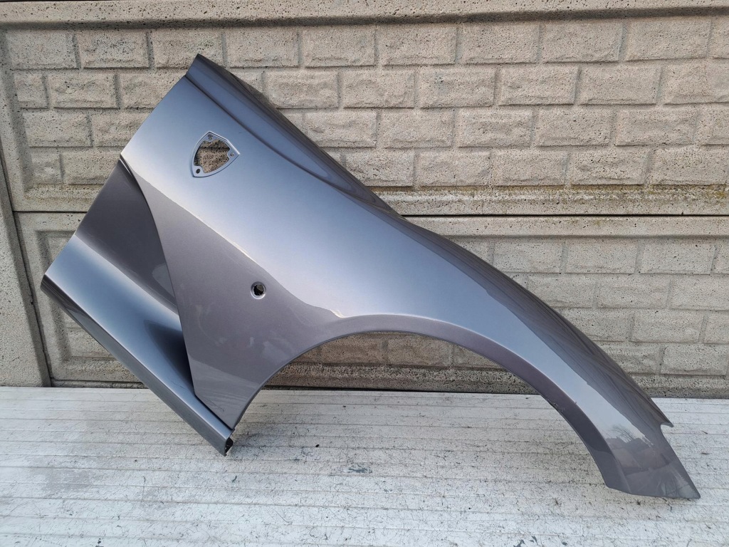 фото №1, Ferrari 812 superfast 88189611 крила передній правий