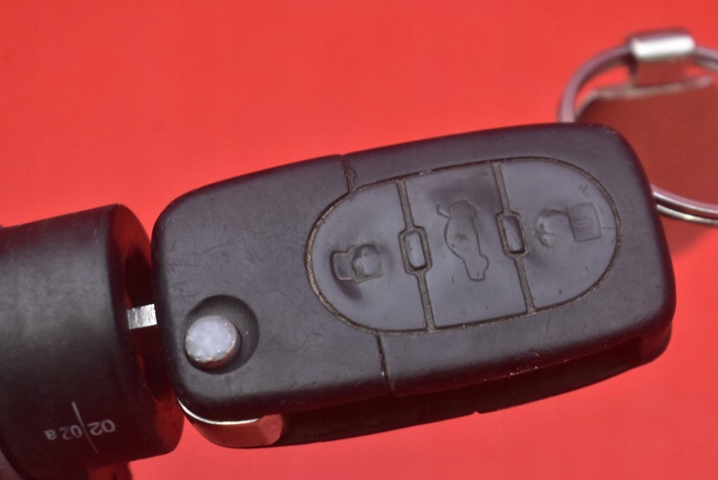 фото №12, Замок запалювання ключ 4b0905851b audi a4 b6 2.0 20v 130 km 00-05
