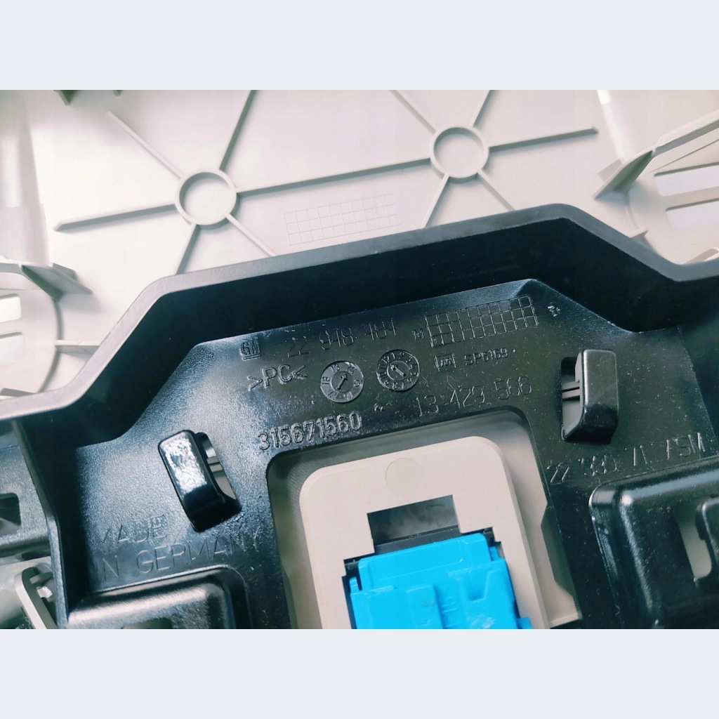 фото №4, Лампа потолочный opel insignia a lift 13429566