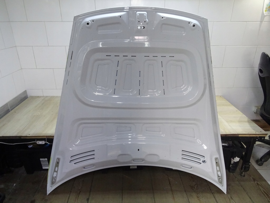 фото №8, Капот кришка двигуна porsche taycan