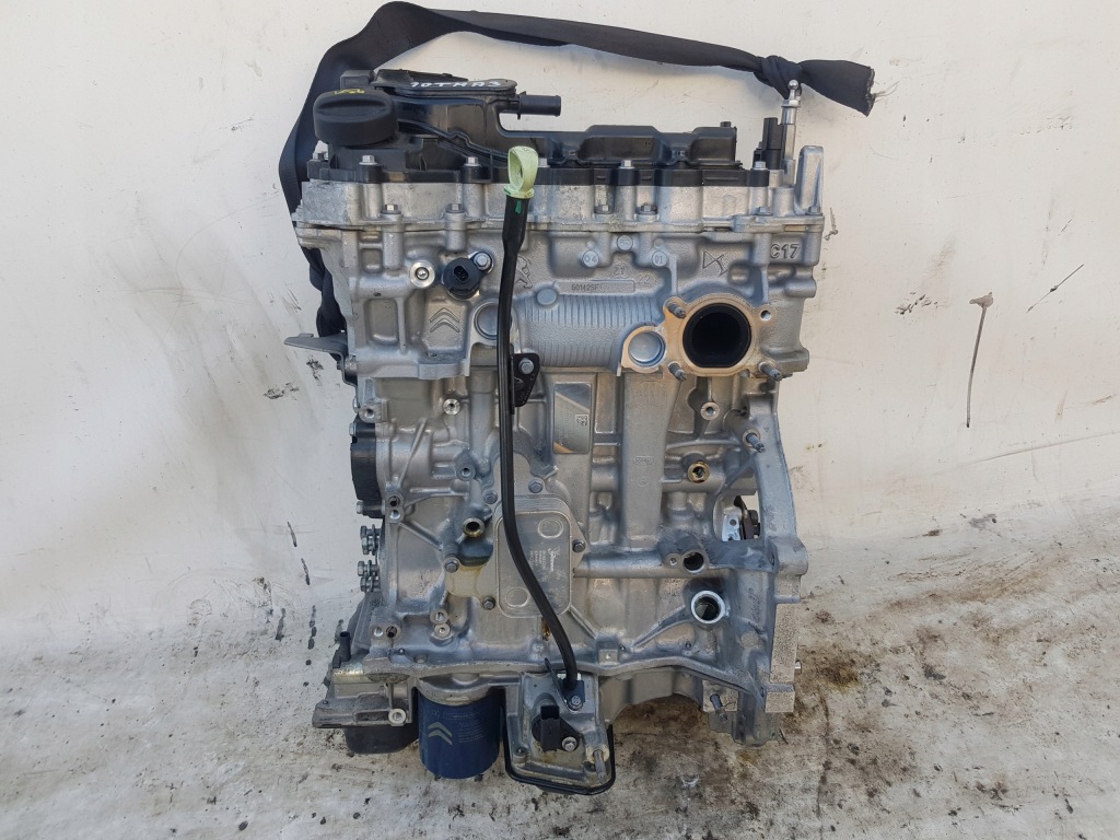 Купити Peugeot 3008 2 1.2 thp двигун комплектний  10tma3