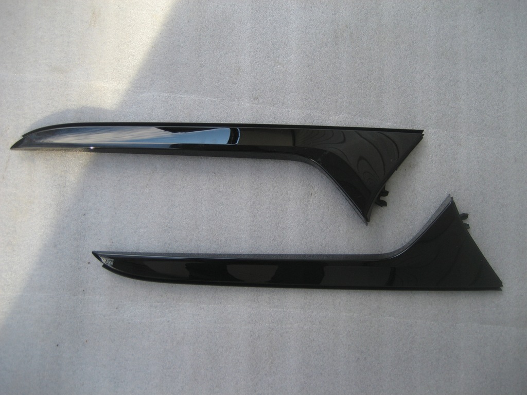 фото №1, Audi rs6 c8 молдинг задній кришки 4k9854871a 4k9854872a