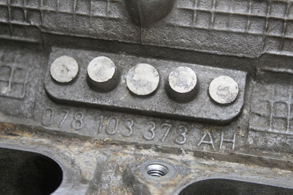 фото №16, Головка ліва audi a6 c5 a4 b5 a8 d2 2.4 b asm 078103373ah