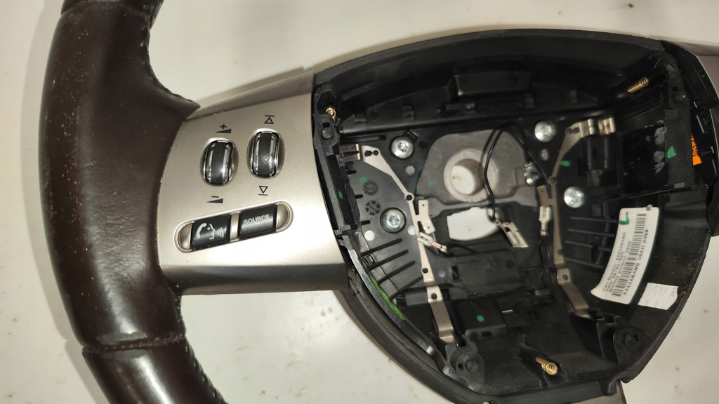 фото №5, Повітропровід коричневий шкіра пелюстки перемикання jaguar xf x250 2011