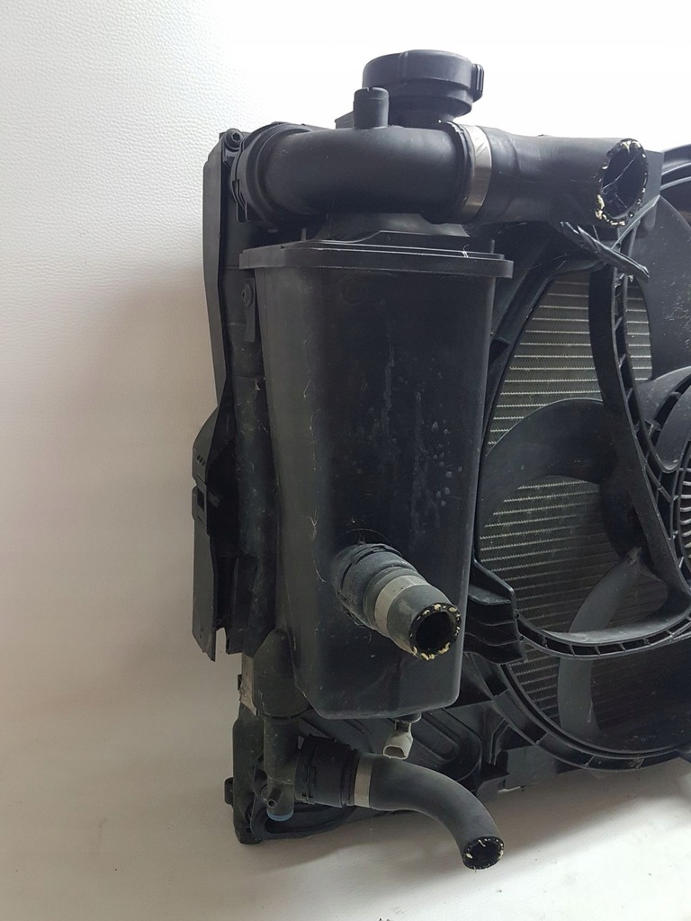 фото №8, Bmw z4 e85 02-08 2.0 комплект радиатор перед