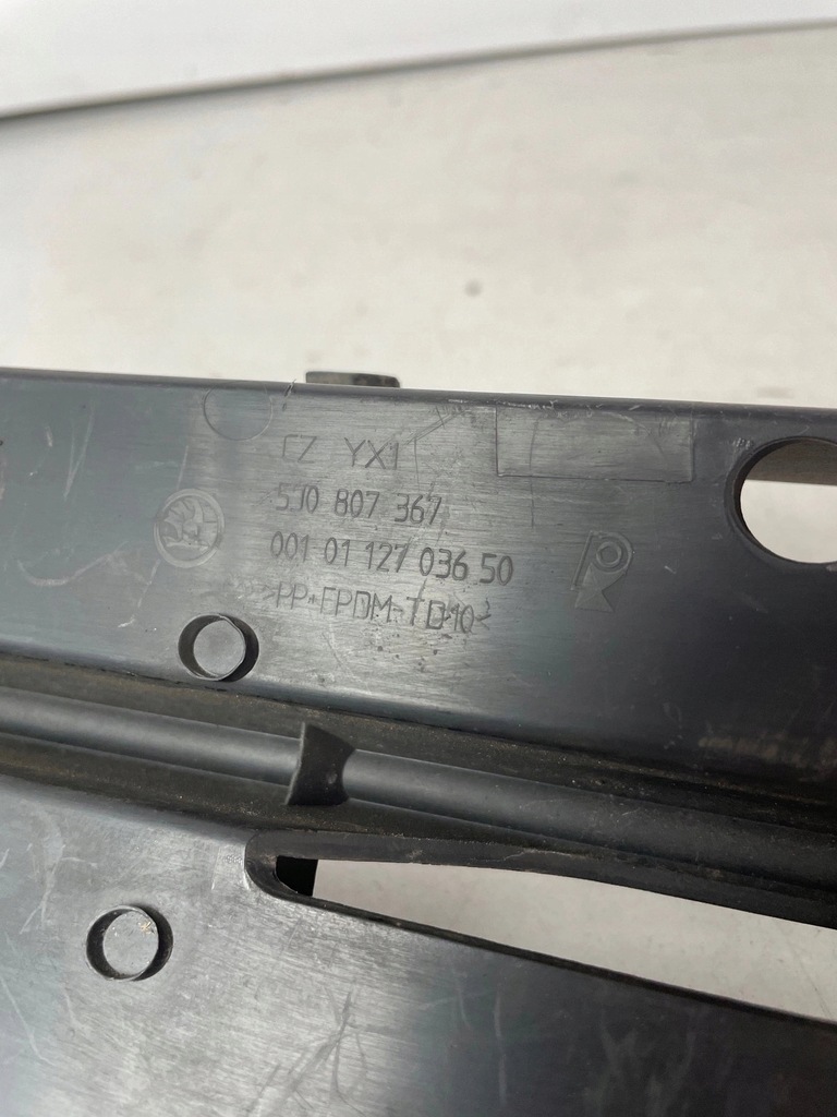 фото №7, Решётка бампера перед передняя левая skoda fabia ii roomster