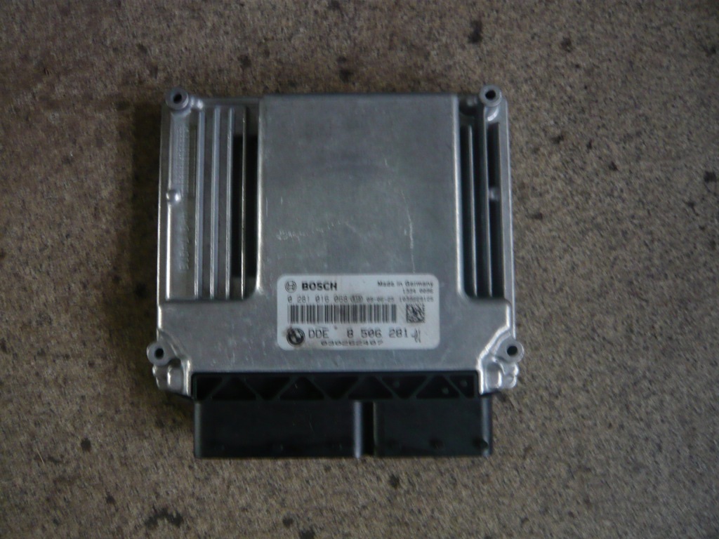 фото №1, Бортовий комп'ютер блок керування двигуна 0281016068 bmw serii 1 e87 e81
