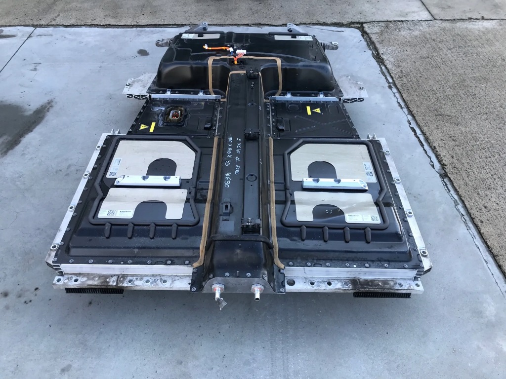 Volvo xc40 2023 recharge электрик аккумулятор аккумулятор 78 kwh 32361092 zalana Доставка