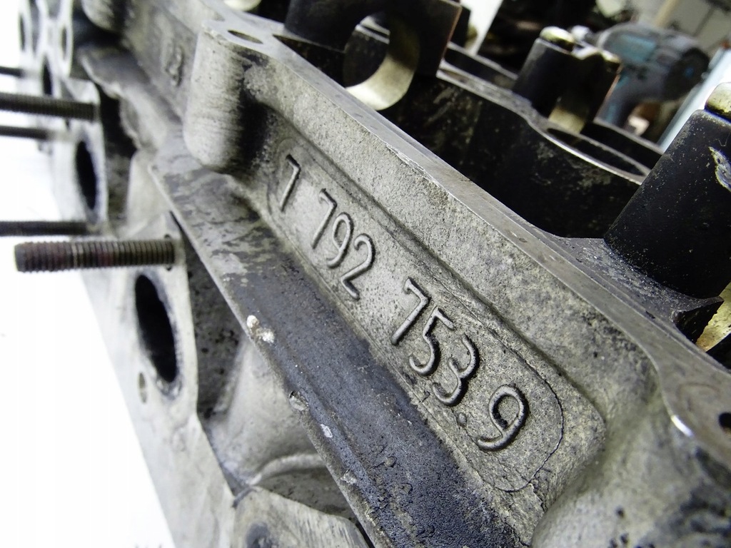 фото №12, Головка двигуна bmw x5 e70 x5 e71 x6 3.0d 35d m57 7792753