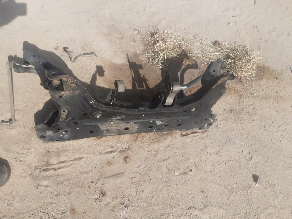 фото №6, Підрамник підрамник перед 1.6tdci ford b-max