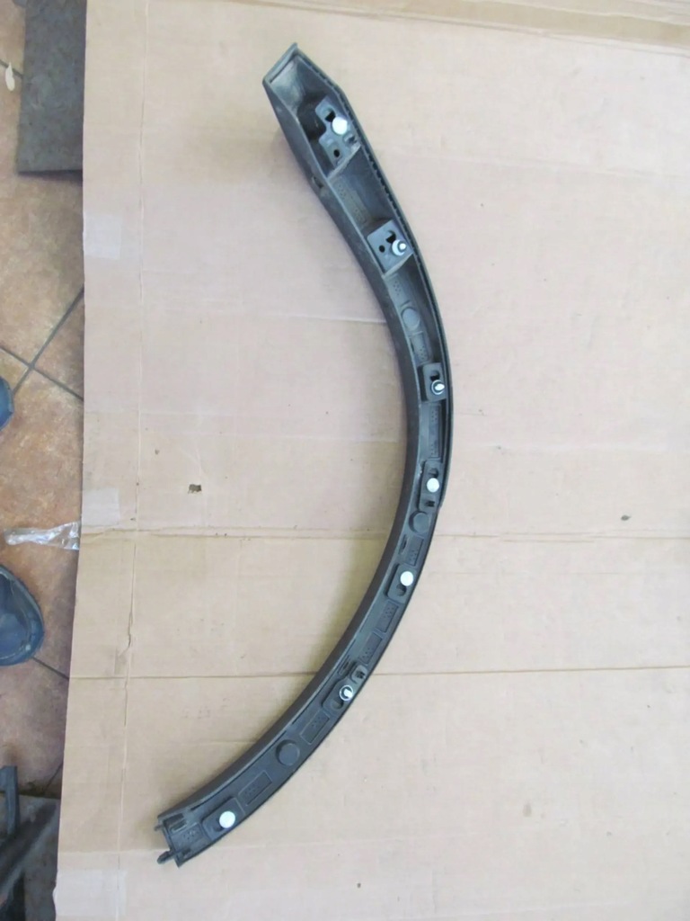 фото №9, Volvo xc40 17- молдинг накладка крила правий задня задня права c401