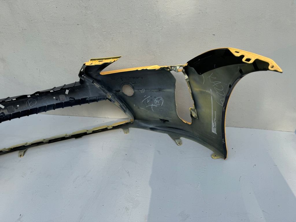 фото №16, Lexus lc500 lc 500h 16r- бампер перед передній 52119-11010 pdc