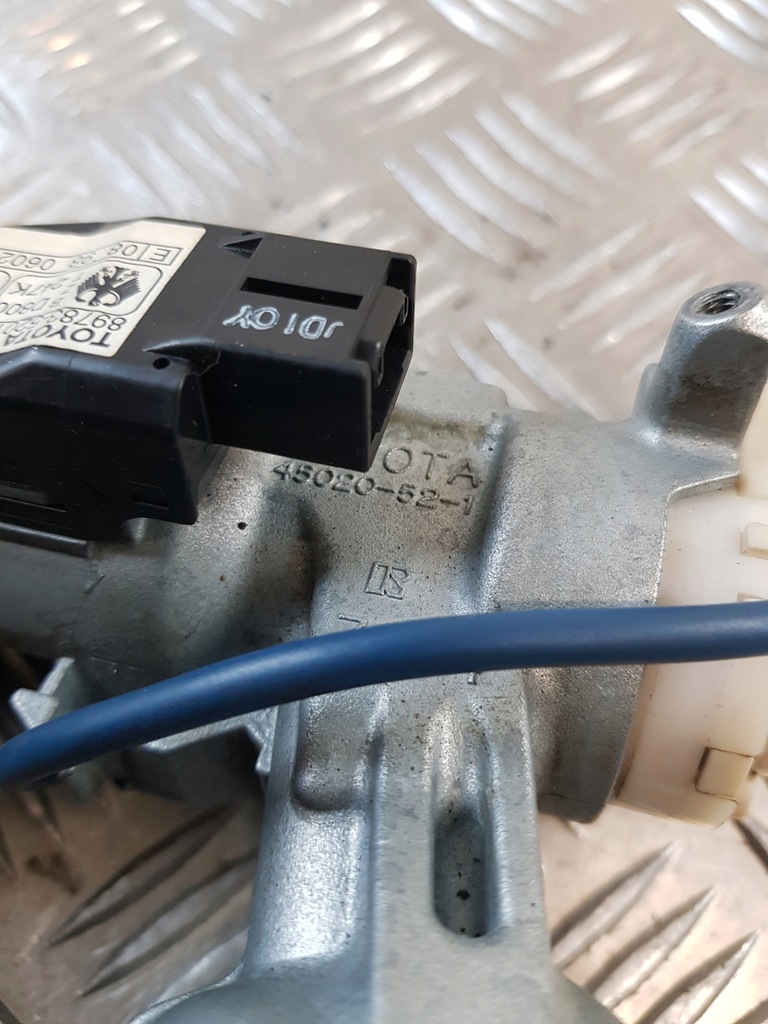 фото №11, Замок зажигания ключ 45020521 8978352010 toyota yaris i 1.0b 00r- eu