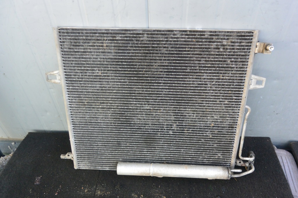 Радіатор кондиціонер бензин дизель ml w164 gl x164 Недорого