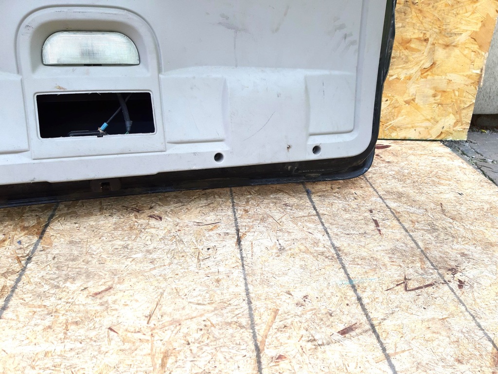 фото №7, Крышка багажника dodge grand caravan комплект 11-20r rt pxr