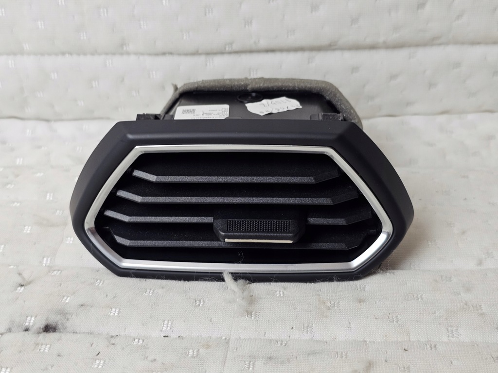 фото №1, Решітка обдув повітропровід дифузор впуск права cupra formentor 5fb820902a