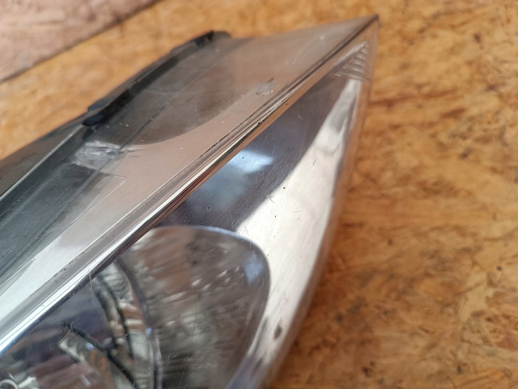 фото №9, Лампа фара правый перед eu 92102-4p000 hyundai i20 i 2008-2012