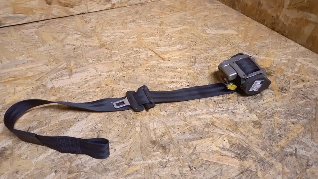 фото №1, Audi a4 b6 2.5 v6 tdi cabrio pas безпеки