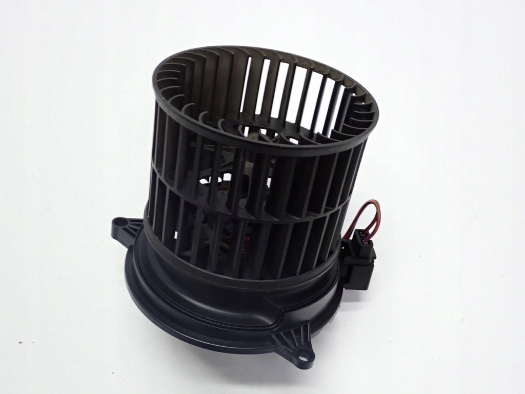 Купити Повітродувка вентилятор обігрівача європа 1736005401 ford fusion 11r