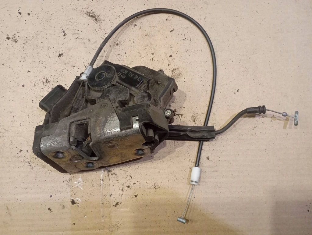 фото №1, Замок двері правих перед smart forfour i a4547200035